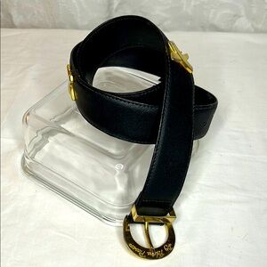 PALOMA PICASSO black genuine leather signature belt w/ gold X’s. Size Small.